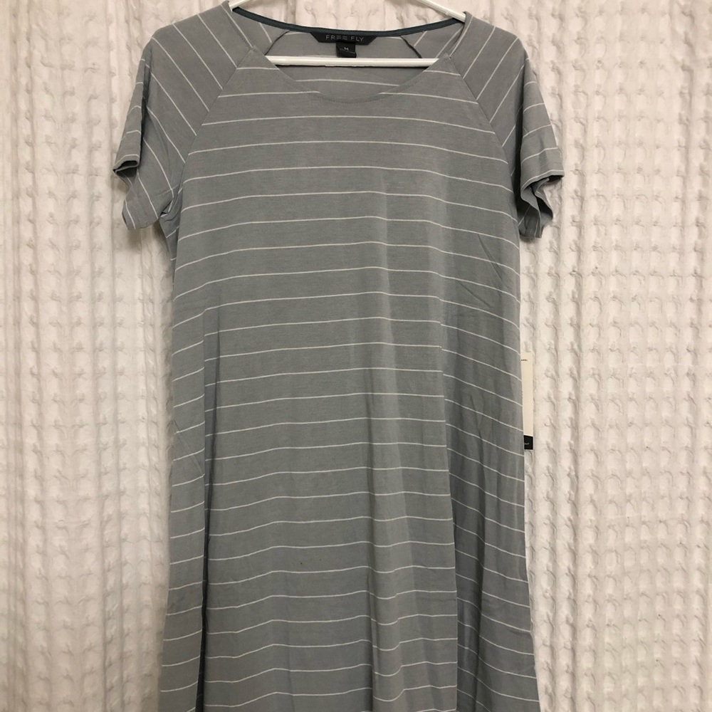 NWT FreeFly gray and white t shirt dress.